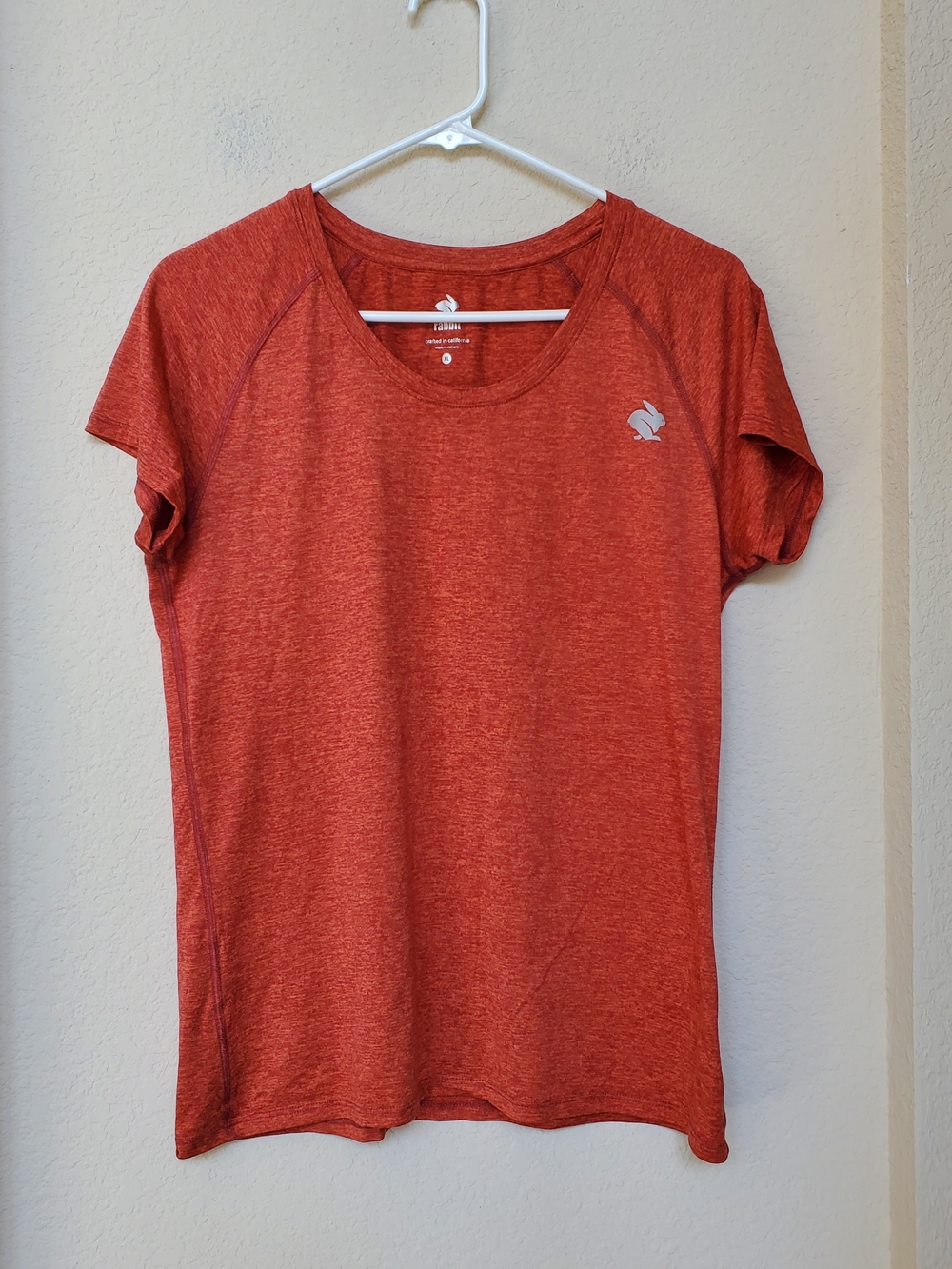 Rabbit Rusty Orange Athletic Top.  Size XL